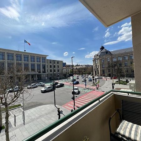 Appartamento Square View Cluj-Napoca Esterno foto